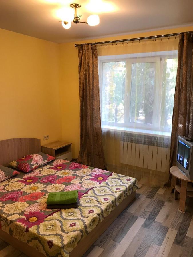 Kyiv Daily Rent: Dobrokhotova 28 Apartment Exterior photo